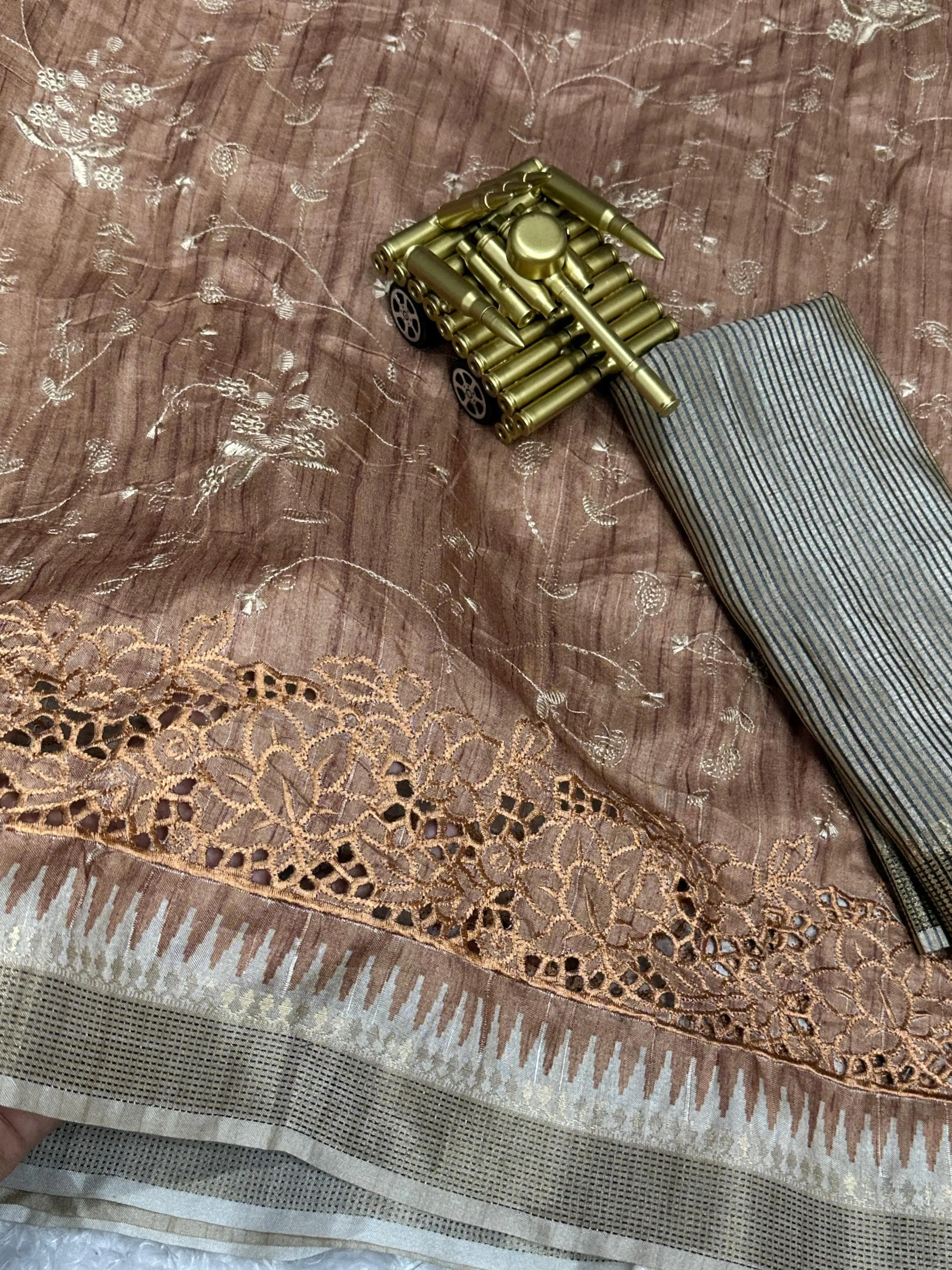 Buy Soft Cotton Tusser Premium Saree in Surat - Reseller Bazzar